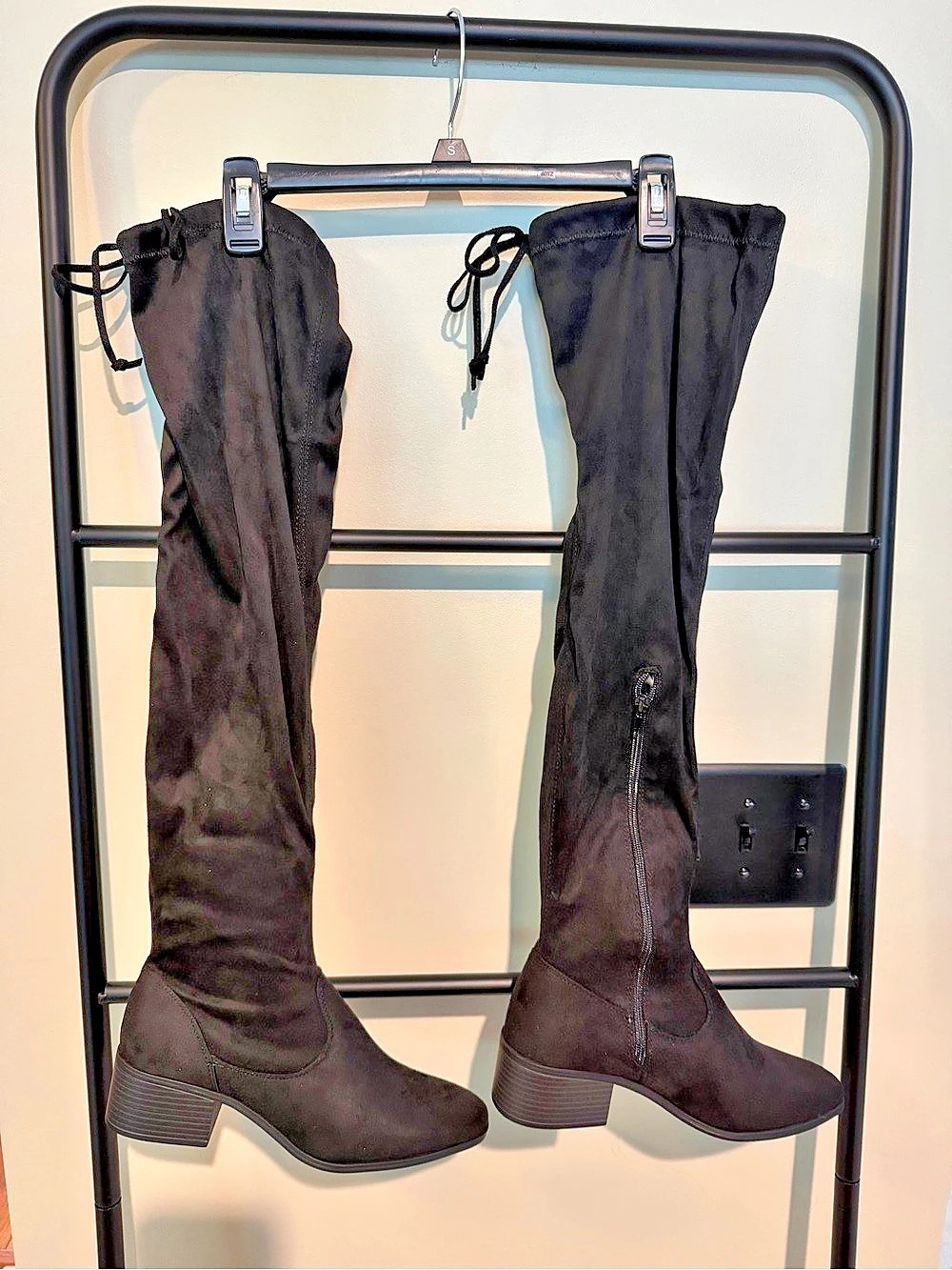 ShoeDazzle Hannah Flat Over-the-Knee Boot Flat Over-the-Knee Boots Black US 8.5